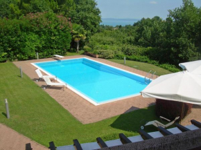  Villa dei Salici  Сойано Дель Лаго